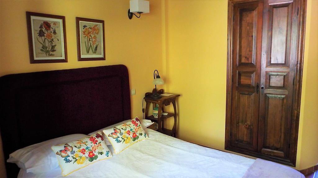 Hotel Rural El Camino กันเดเลดา ภายนอก รูปภาพ